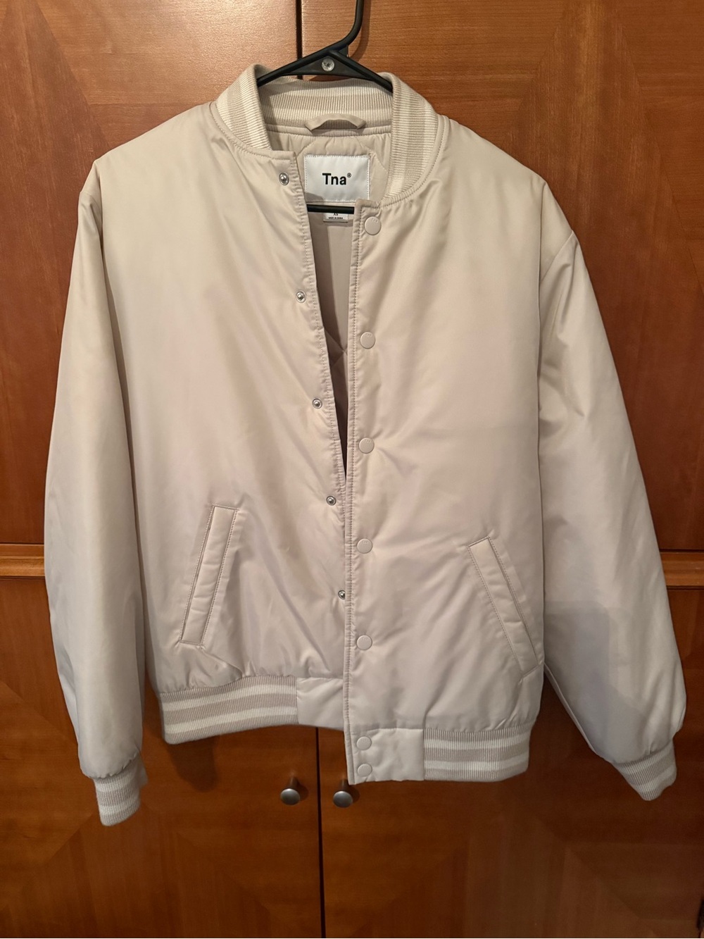 TNA stadium jacket - bone